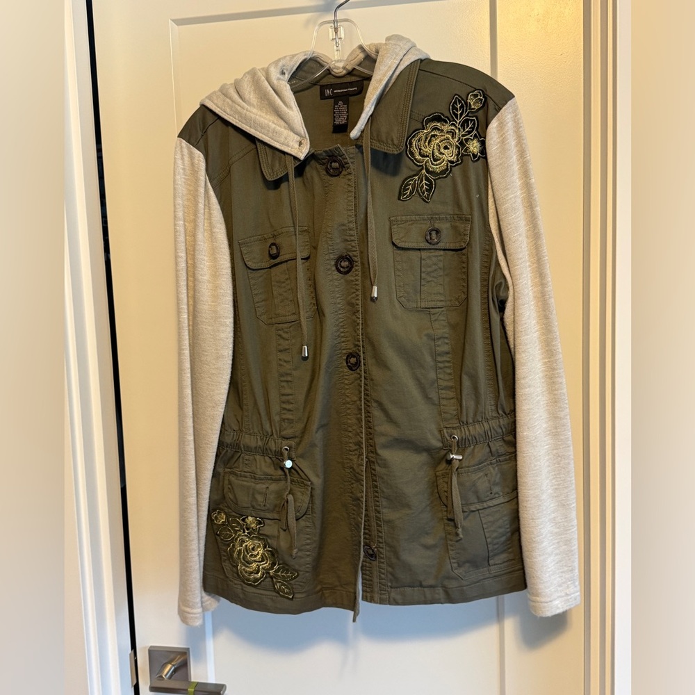 Women’s extra large button up jacket